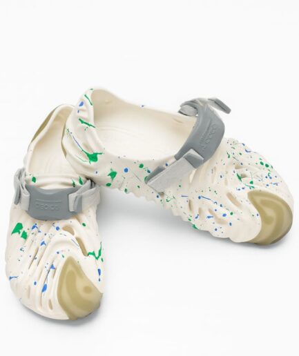 Heart Heist Hand-Painted Splash Crocs